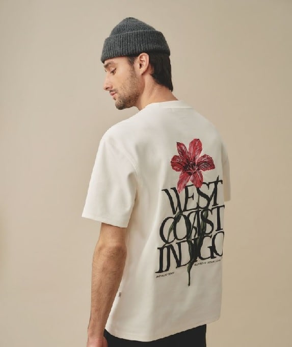 تی شرت گرافیکی